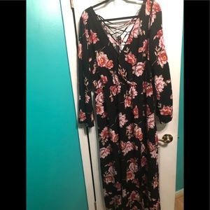2X Forever 21+ Maxi Floral High Slit Dress